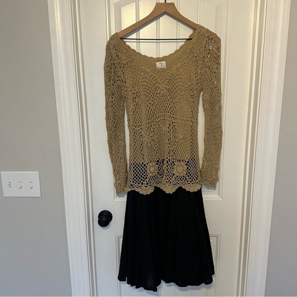 Vintage Long Sleeve Dress Crochet Bohemian Artsy Unique Black Tan Size 8 Medium - Picture 5 of 9